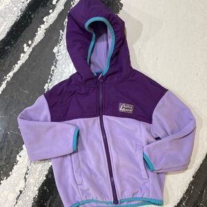 Roots Kids Outdoors Girls fleece zip up 5T. Excellent condition. Cozy layer!
